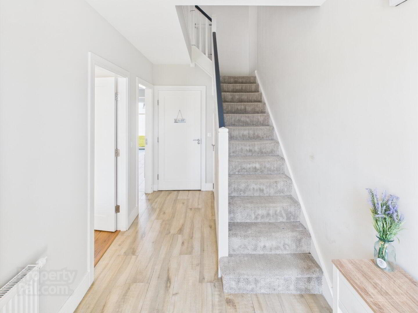 7 Silverbrook Way 4 of 23