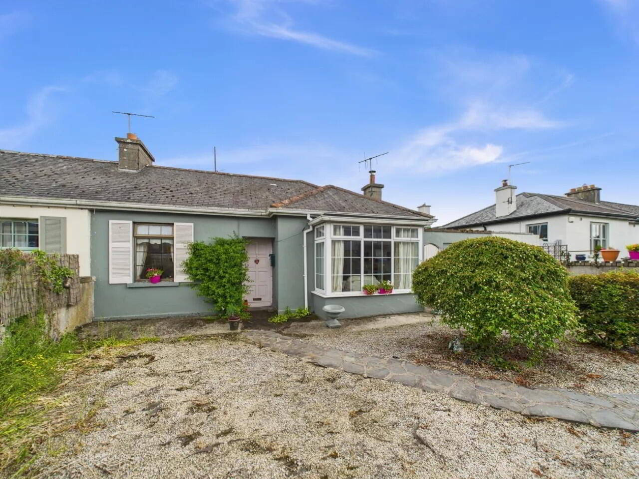 property description image