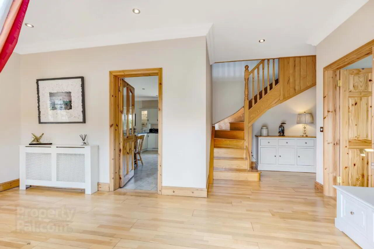 1 Glebewood 3 of 42