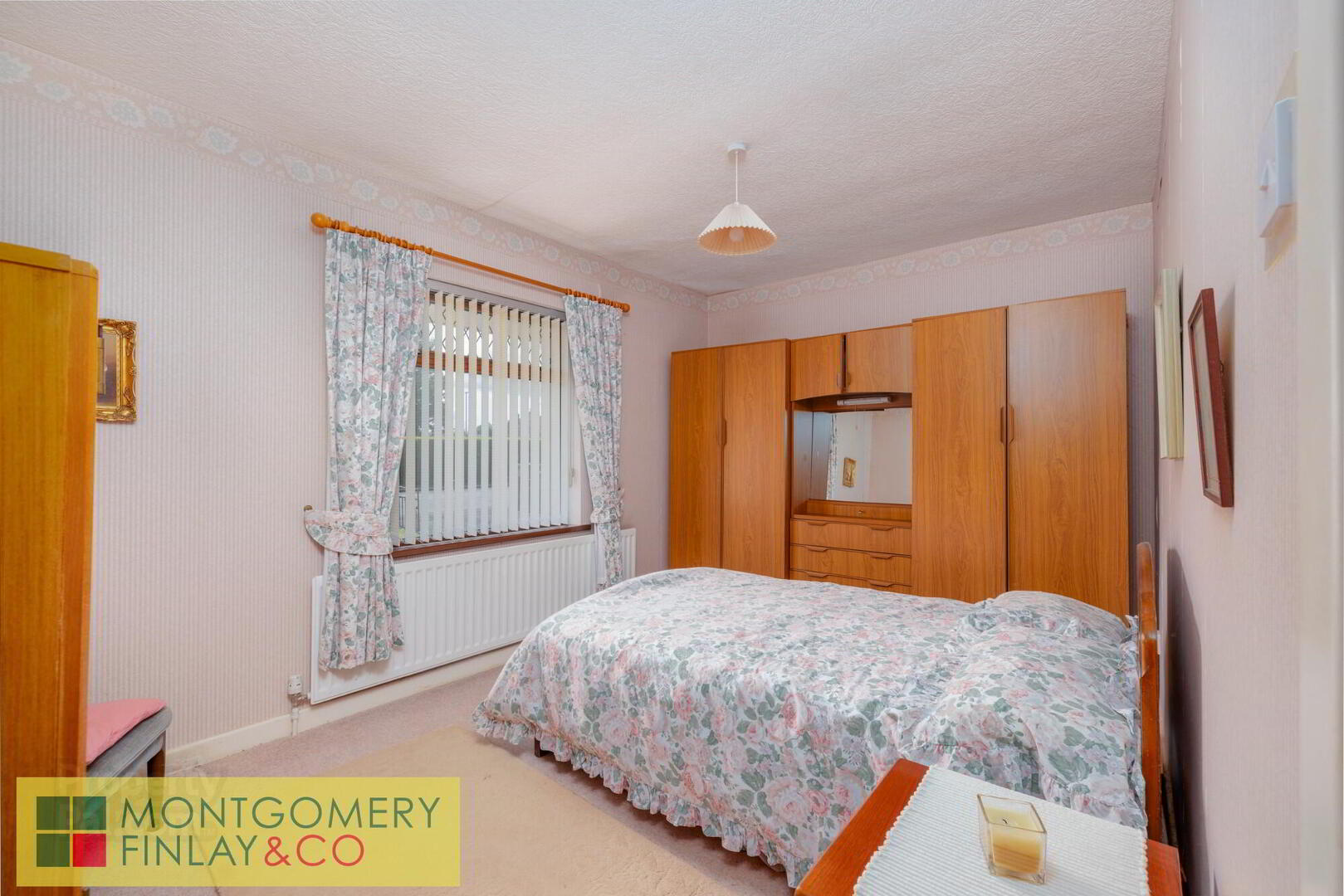37 Devenish Crescent 17 of 23