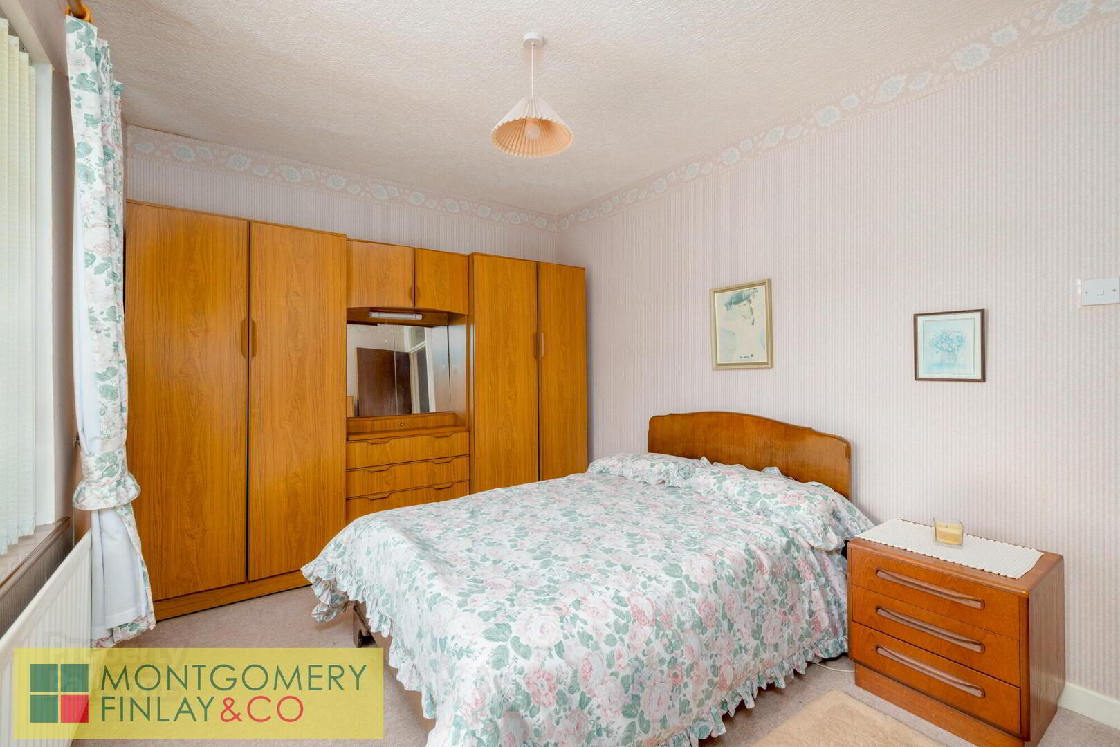 37 Devenish Crescent 18 of 23