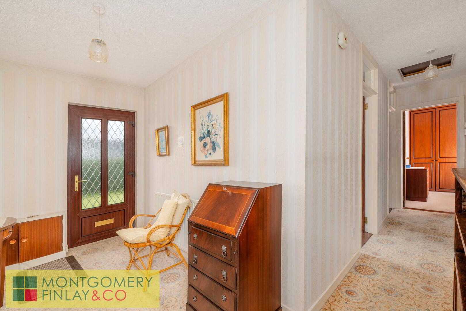 37 Devenish Crescent 7 of 23