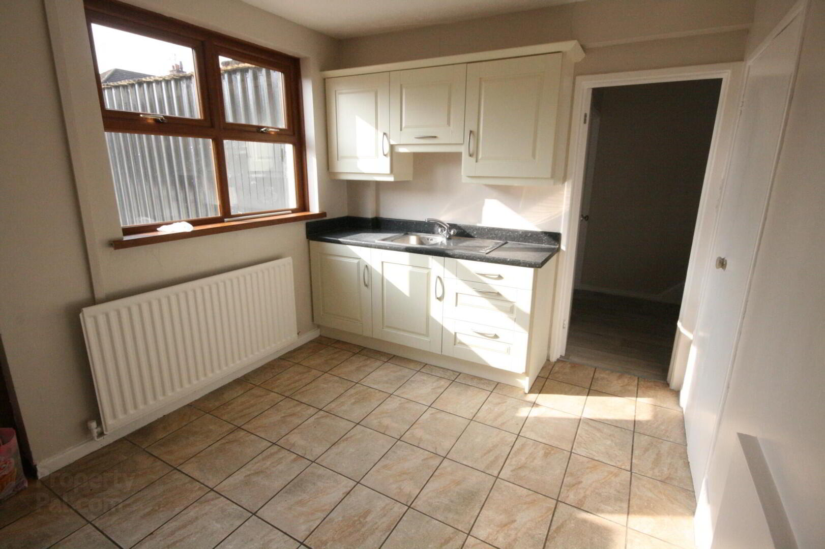 4 Cairn Terrace 7 of 15