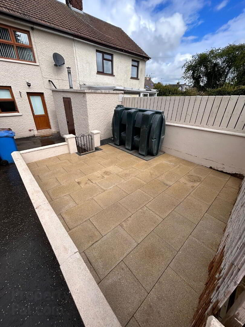 4 Cairn Terrace 14 of 15