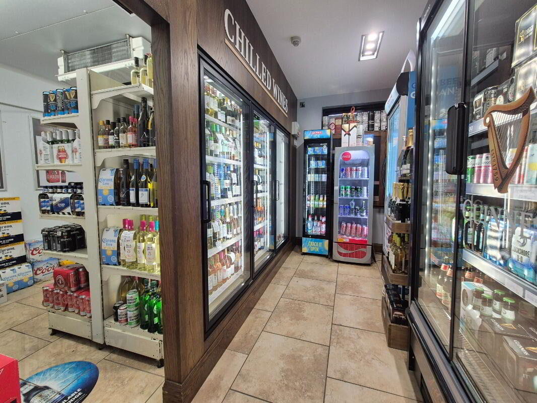 The Corner Bar & Off Licence, 39 Main Street 20 of 27