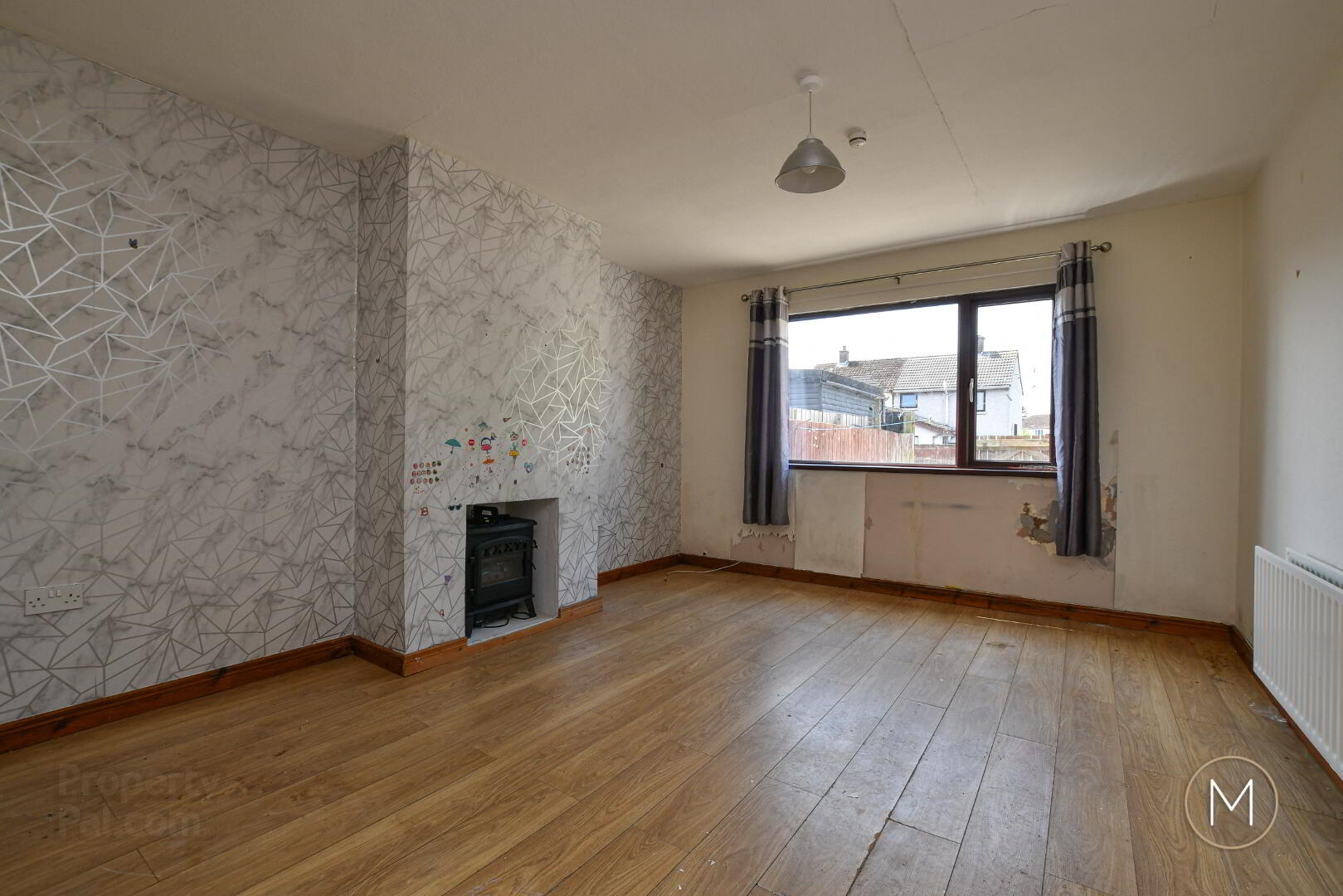 2 Barna Square 6 of 39