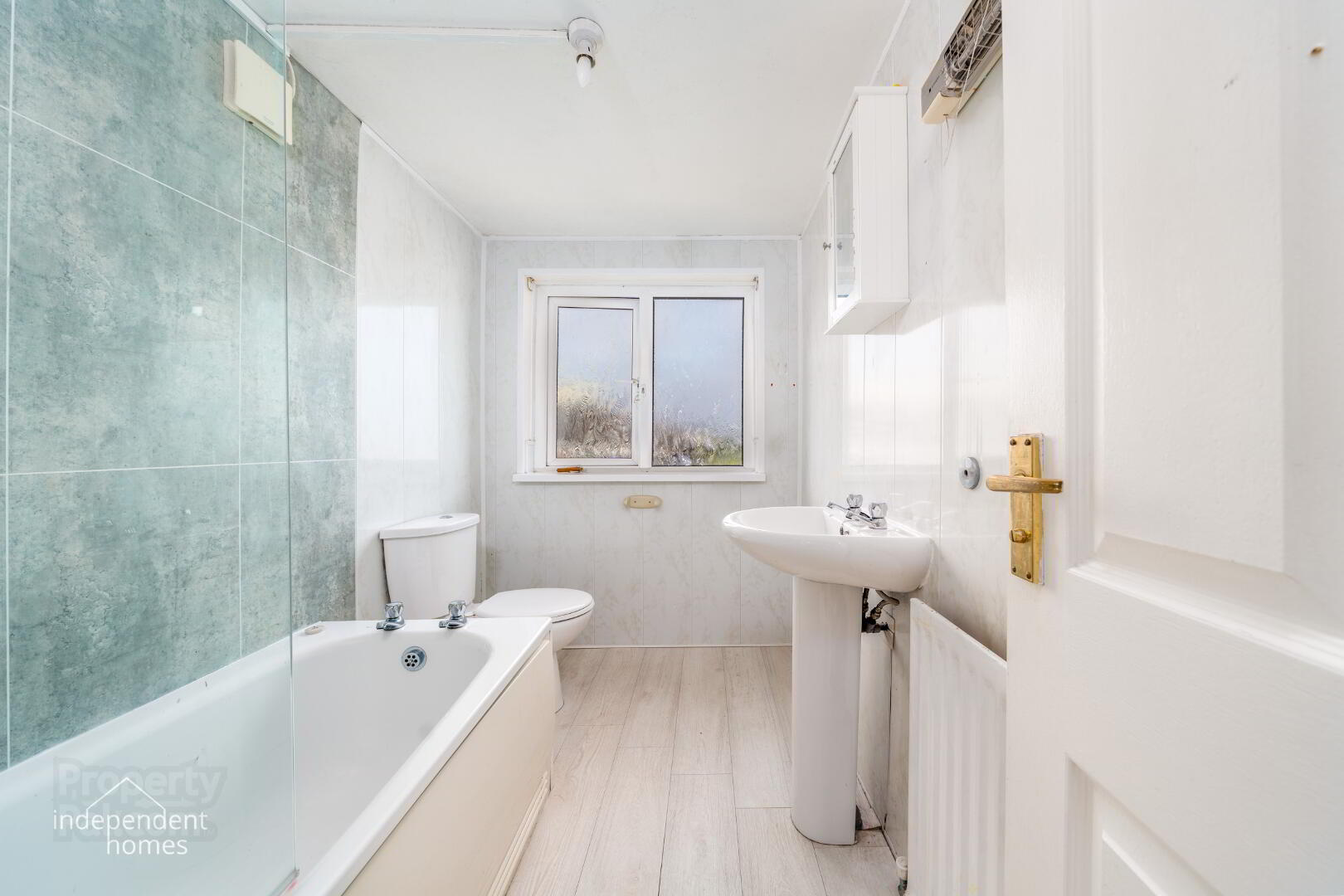 19 Lower Cairncastle Road 6 of 6