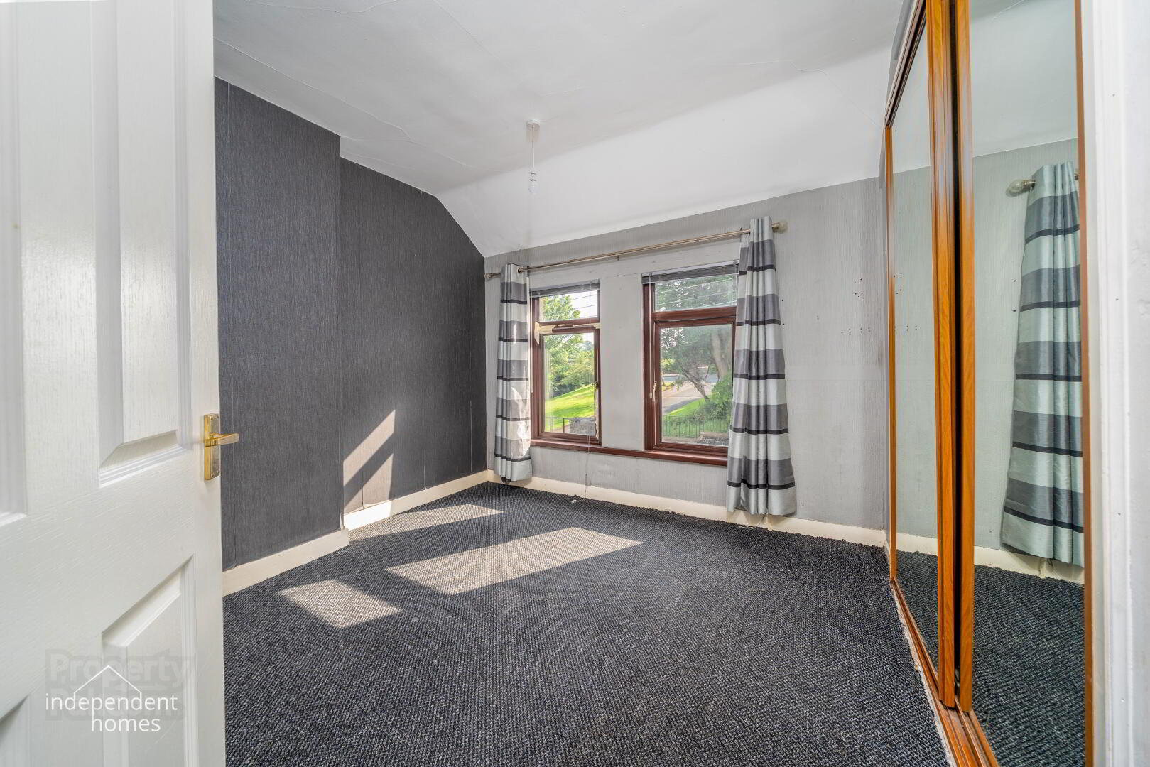 19 Lower Cairncastle Road 5 of 6