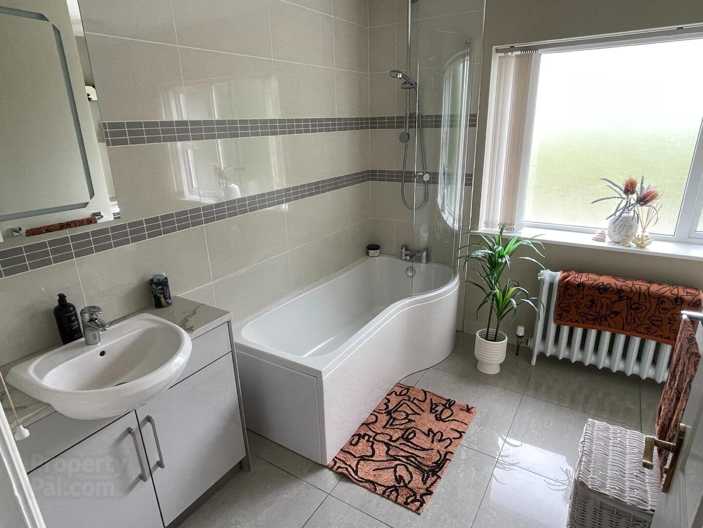 62c Ballynafeagh Road 3 of 11