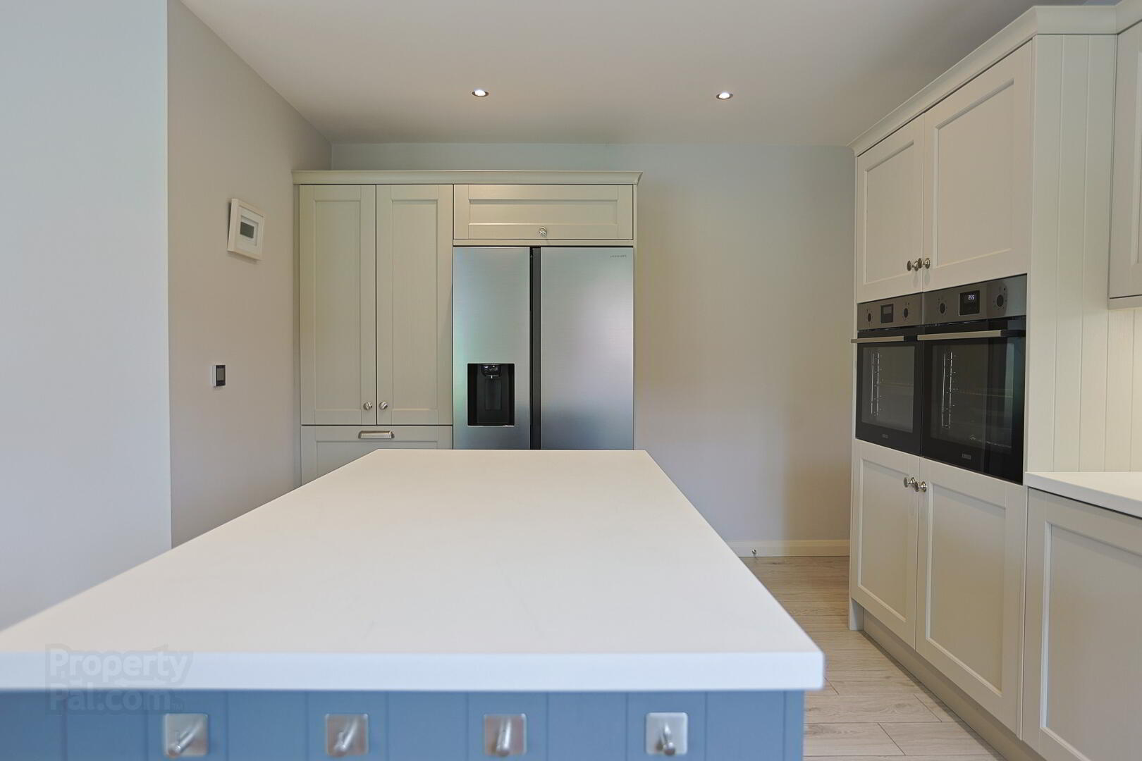 3 Blackthorn Manor 32 of 102
