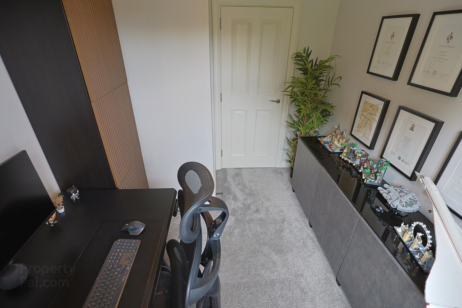 3 Blackthorn Manor 79 of 102