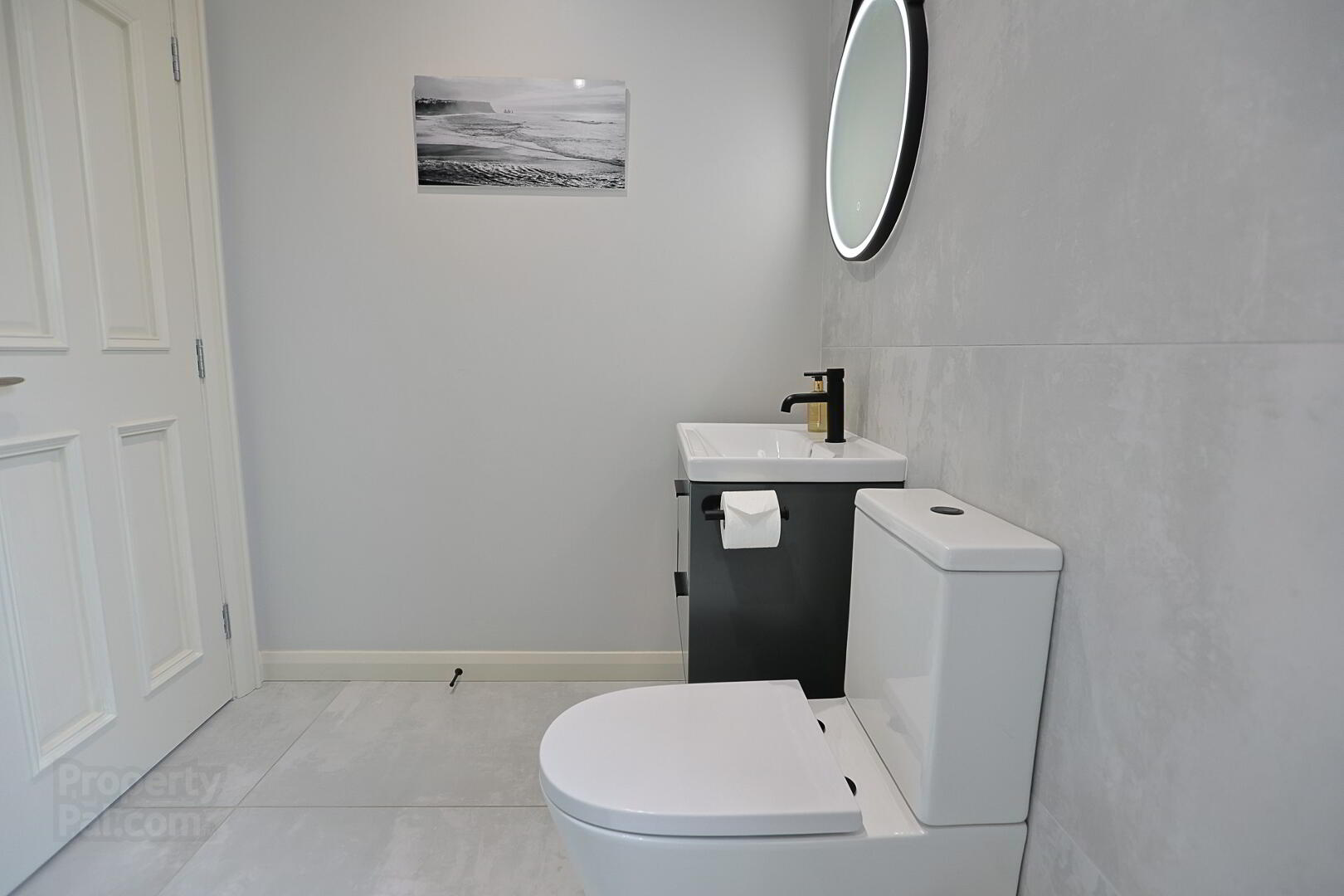3 Blackthorn Manor 85 of 102