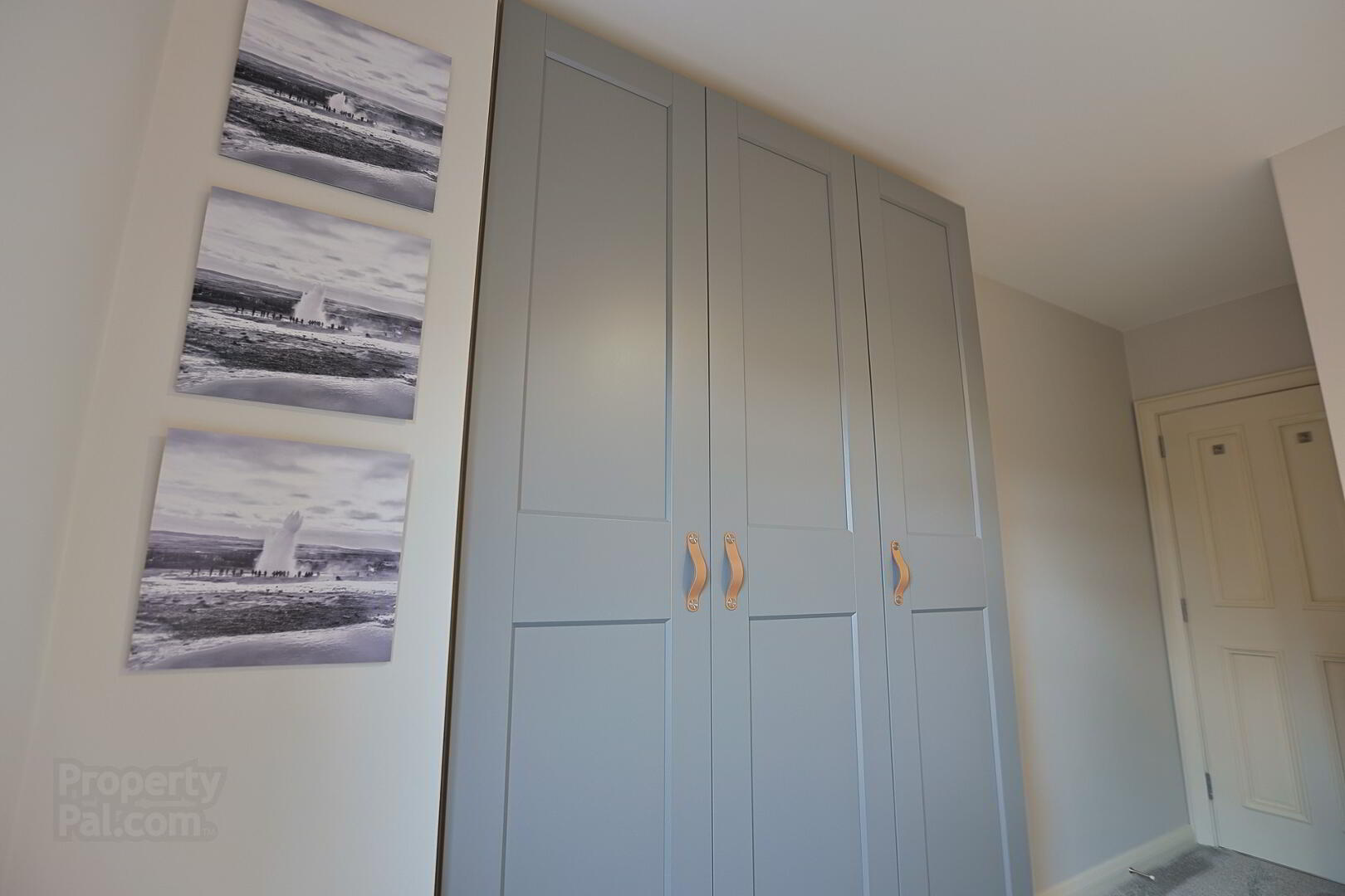 3 Blackthorn Manor 70 of 102