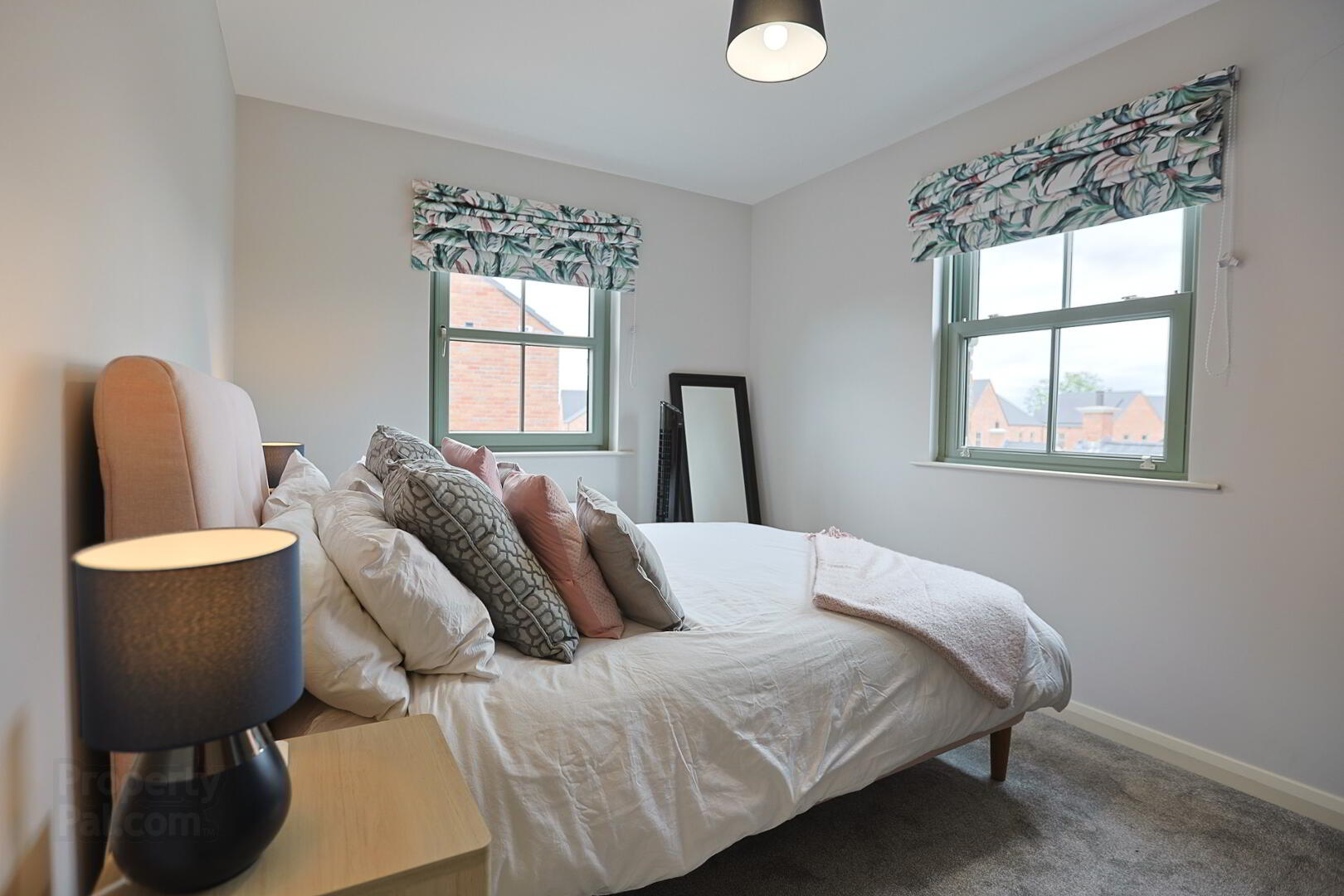 3 Blackthorn Manor 71 of 102