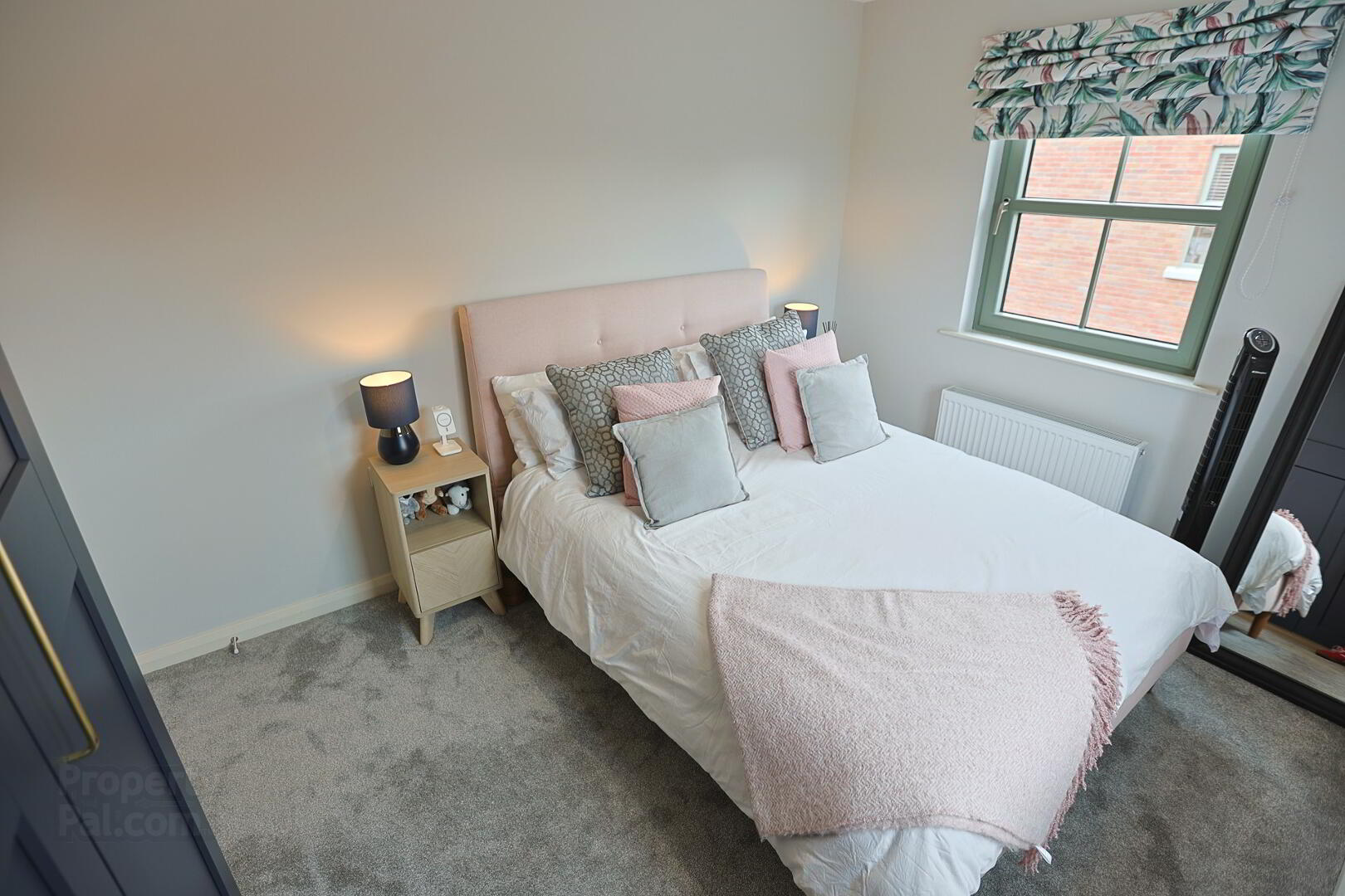 3 Blackthorn Manor 73 of 102
