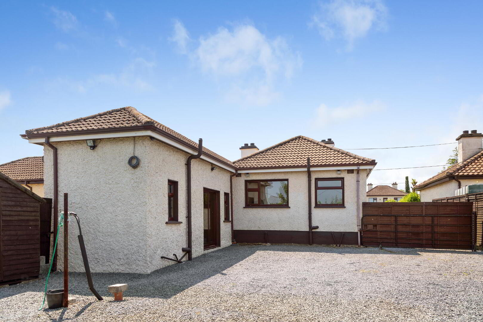 property description image