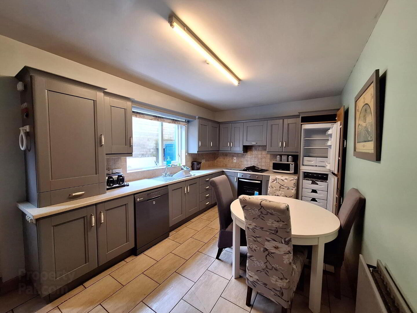 18 Market Court 5 of 23