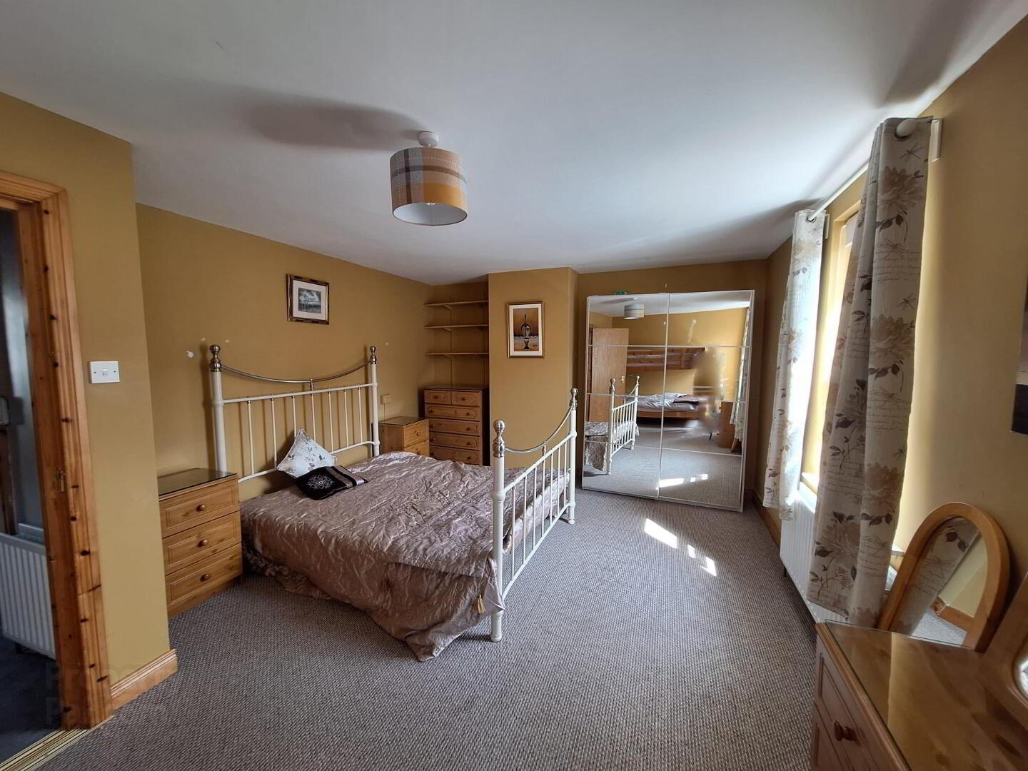 18 Market Court 15 of 23