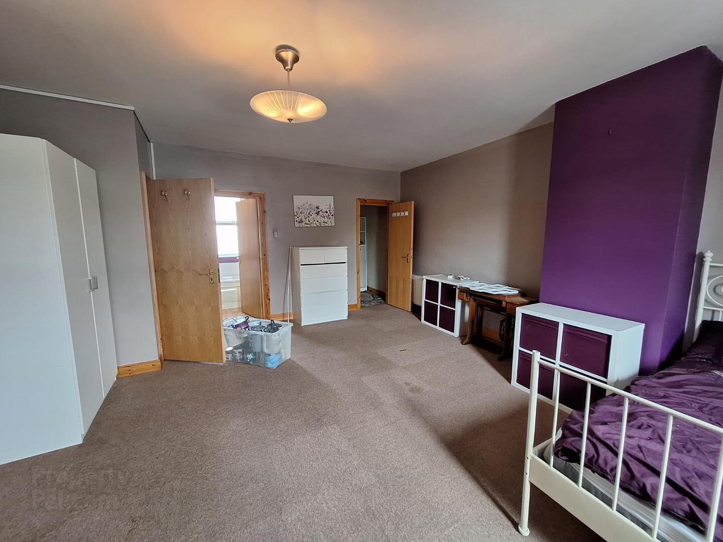 18 Market Court 19 of 23
