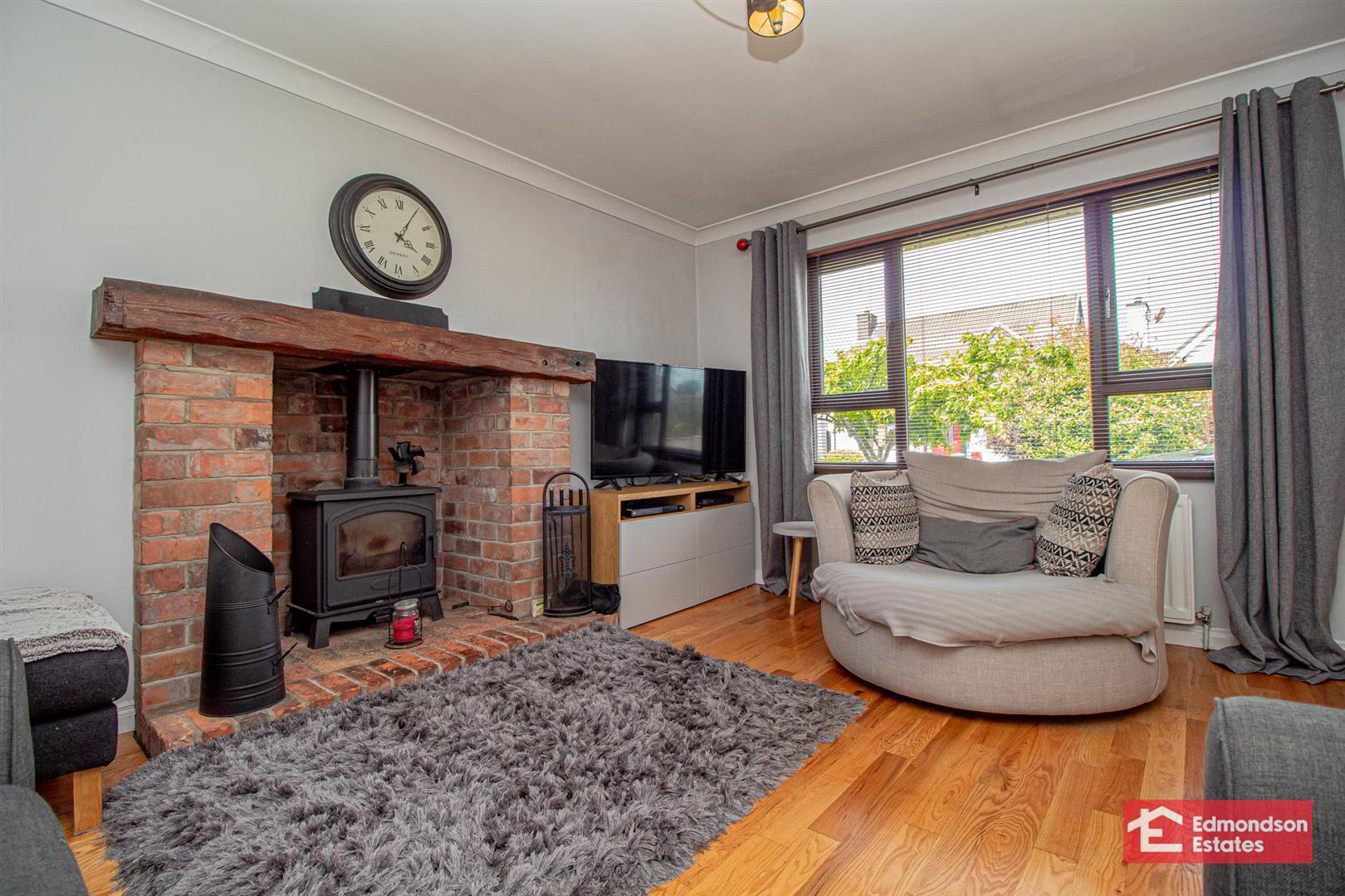 52 Gracefield 6 of 29