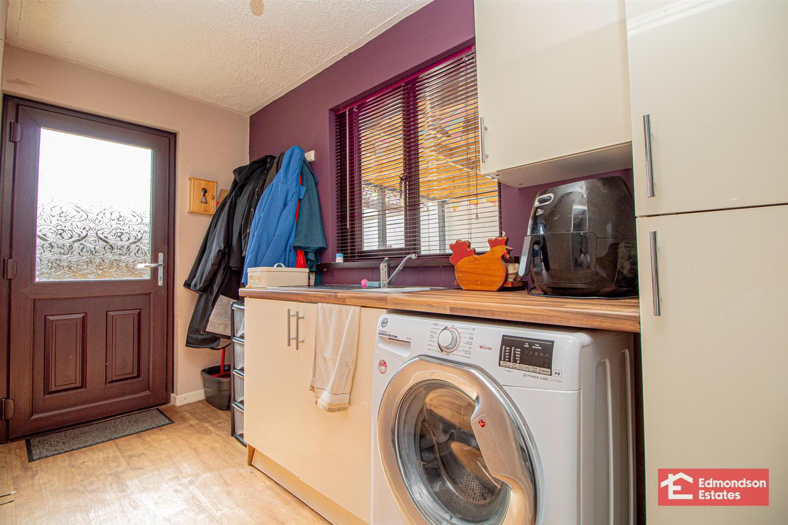 52 Gracefield 15 of 29