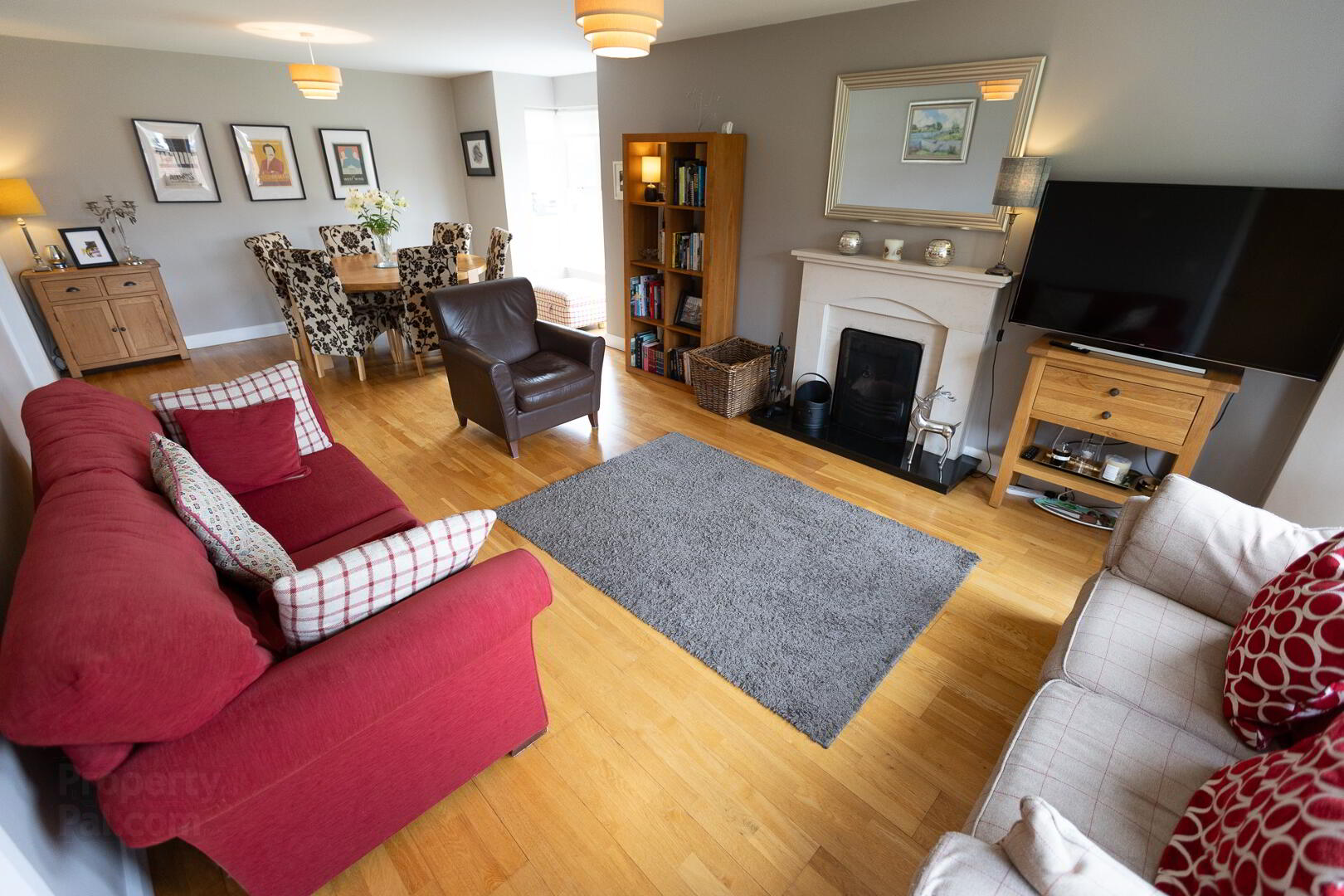 2 Bachelors Avenue 9 of 83