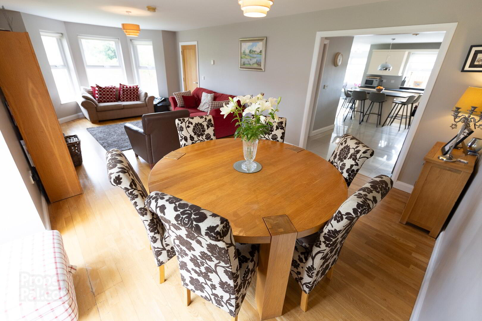 2 Bachelors Avenue 19 of 83
