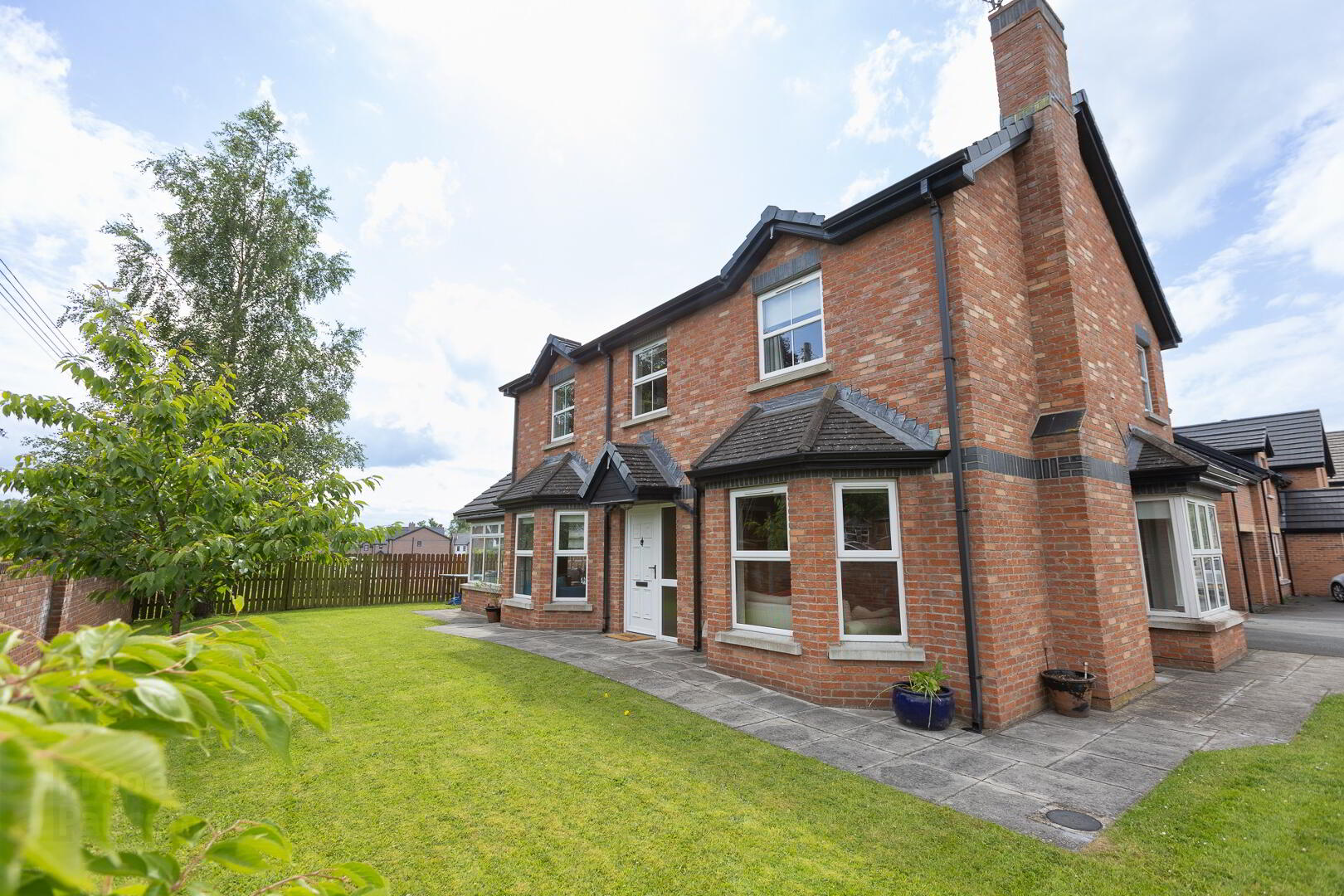 property description image