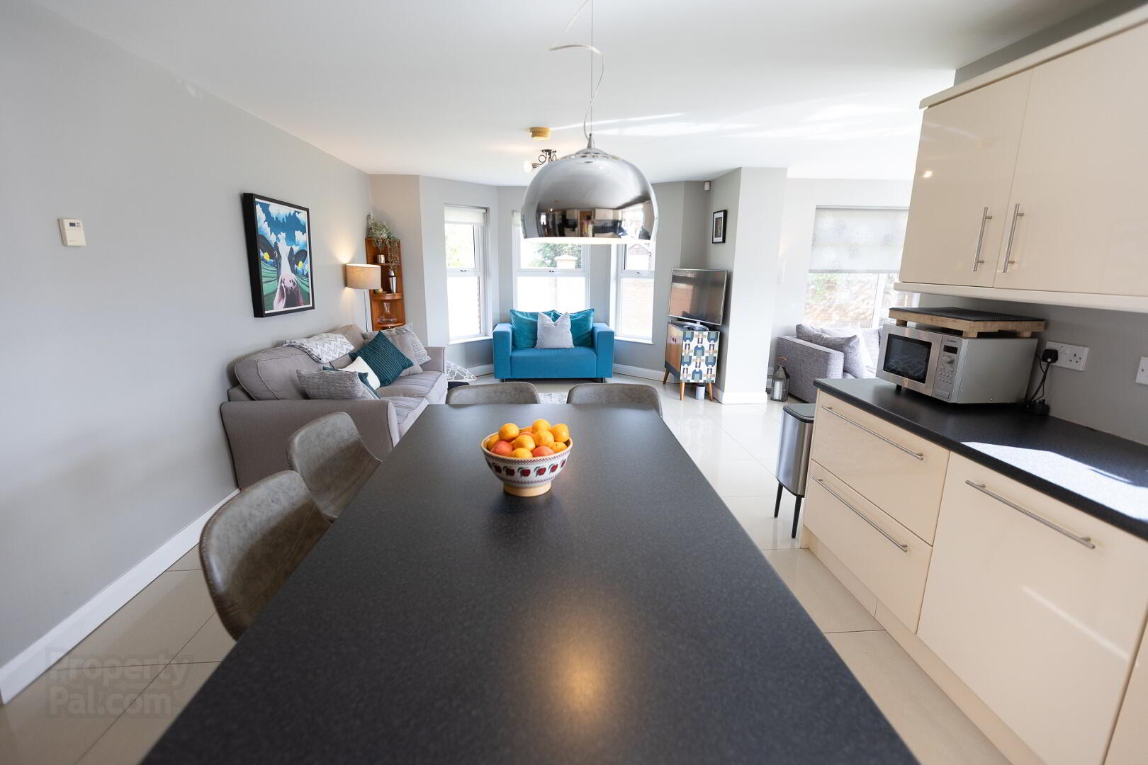 2 Bachelors Avenue 25 of 83