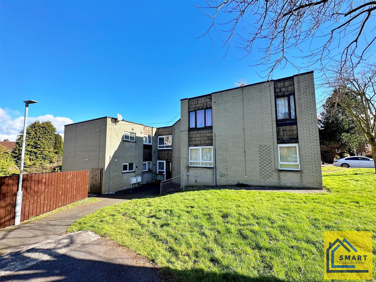 67a Marlfield Drive 1 of 13