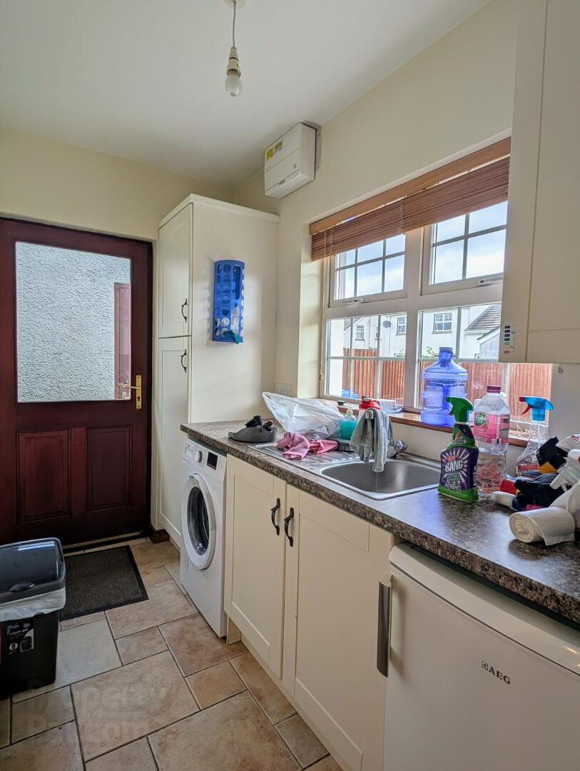 54 Knockantern Grove 10 of 22