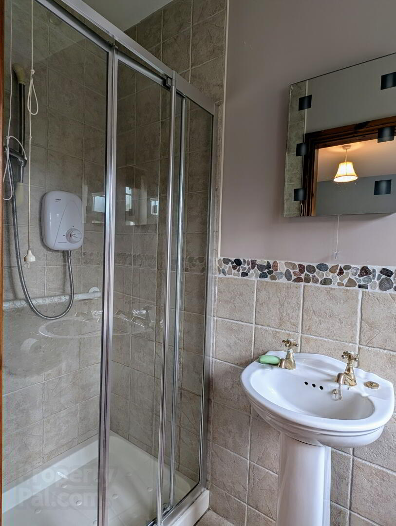 54 Knockantern Grove 14 of 22
