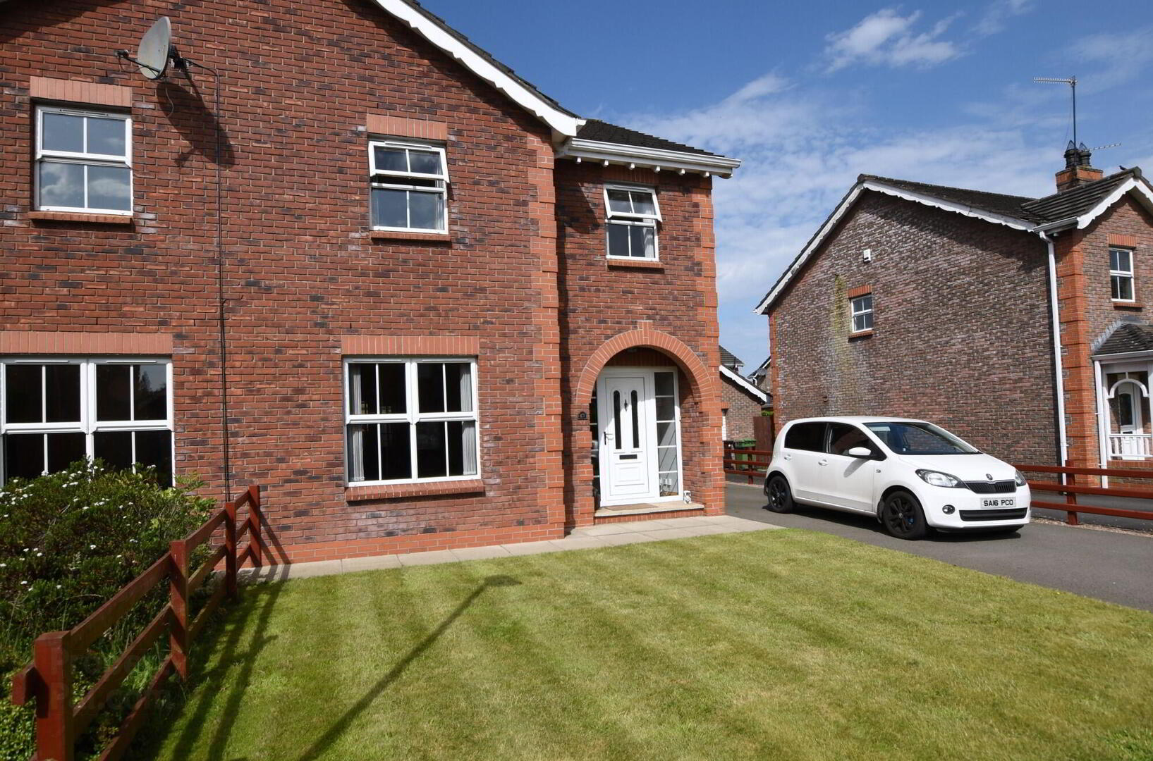 property description image