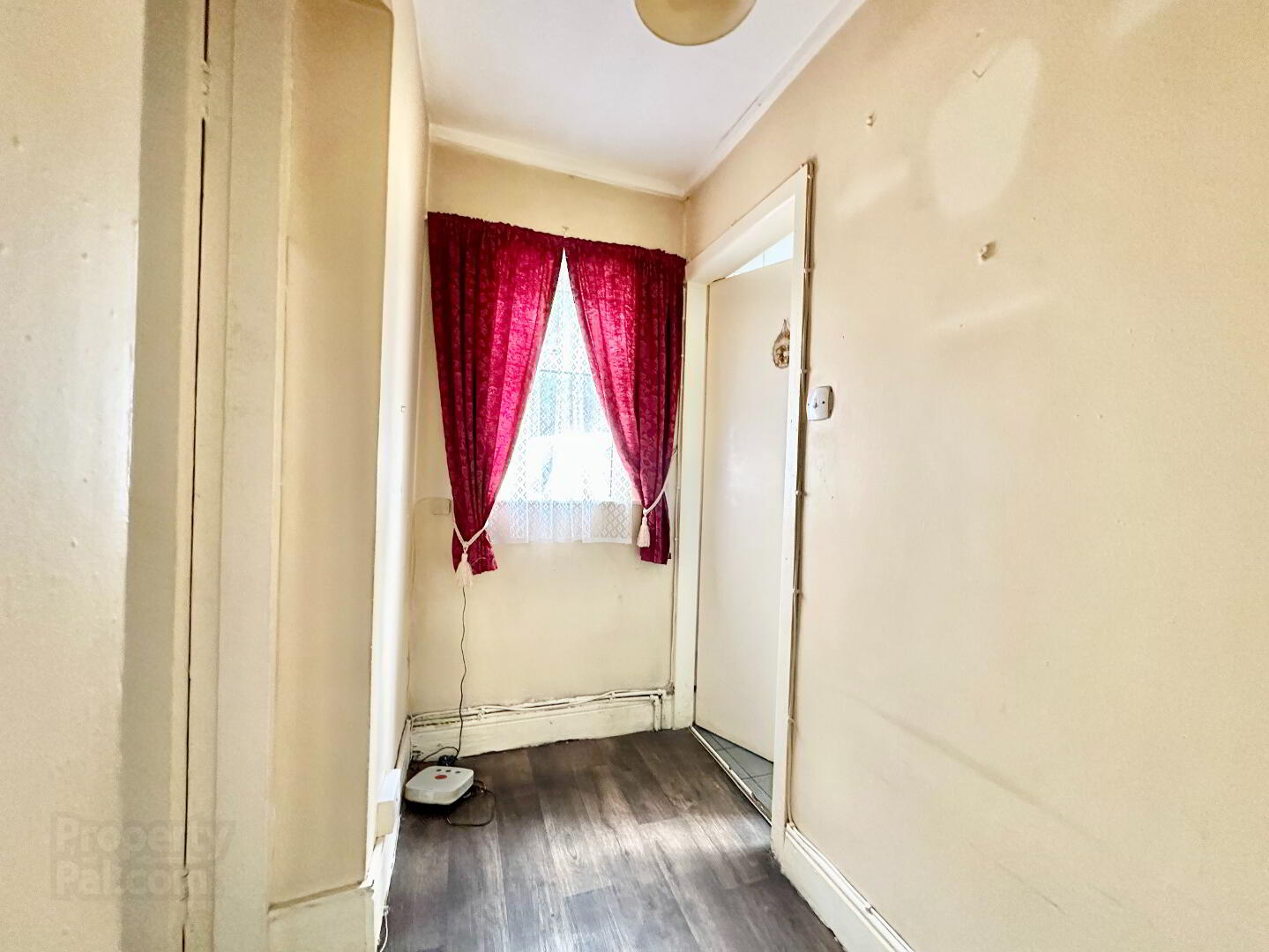 property description image