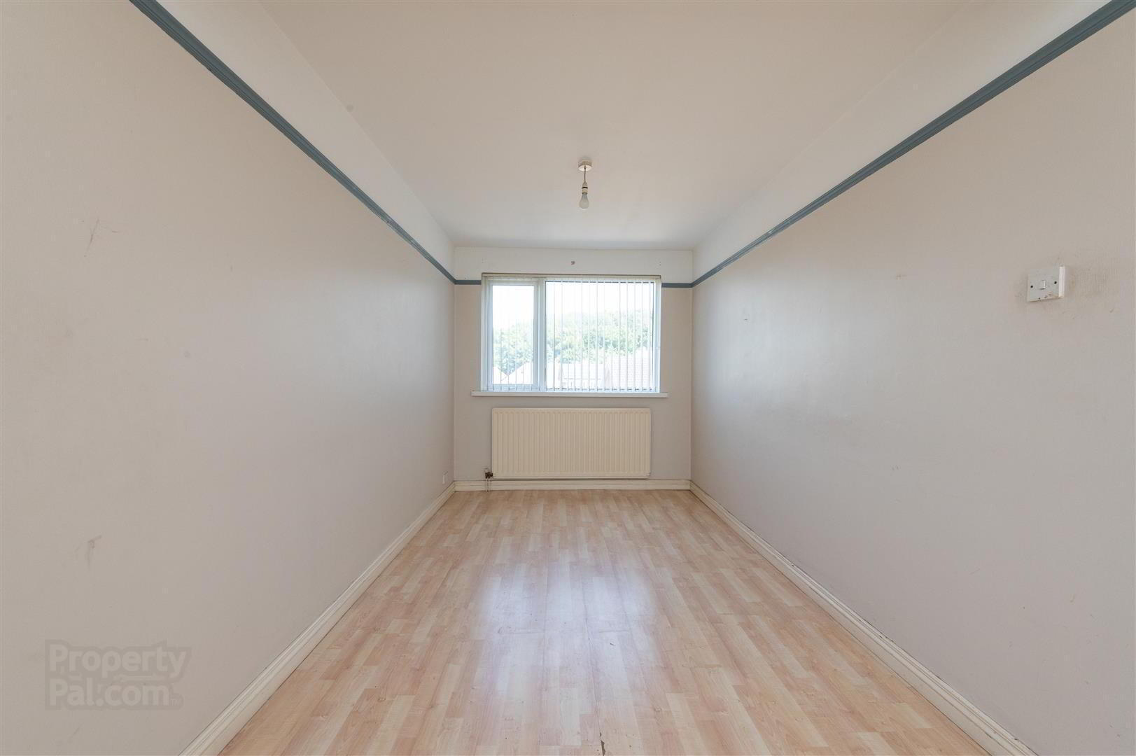 27 Craigs Road 14 of 19