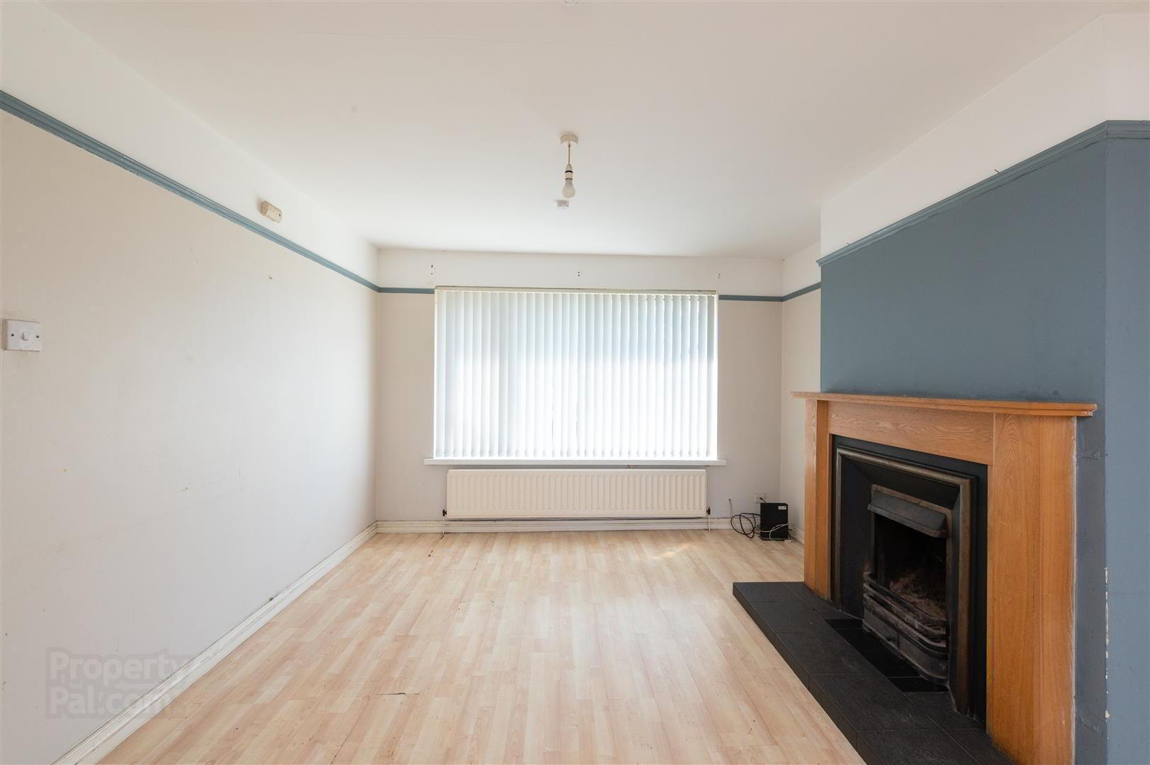 27 Craigs Road 13 of 19