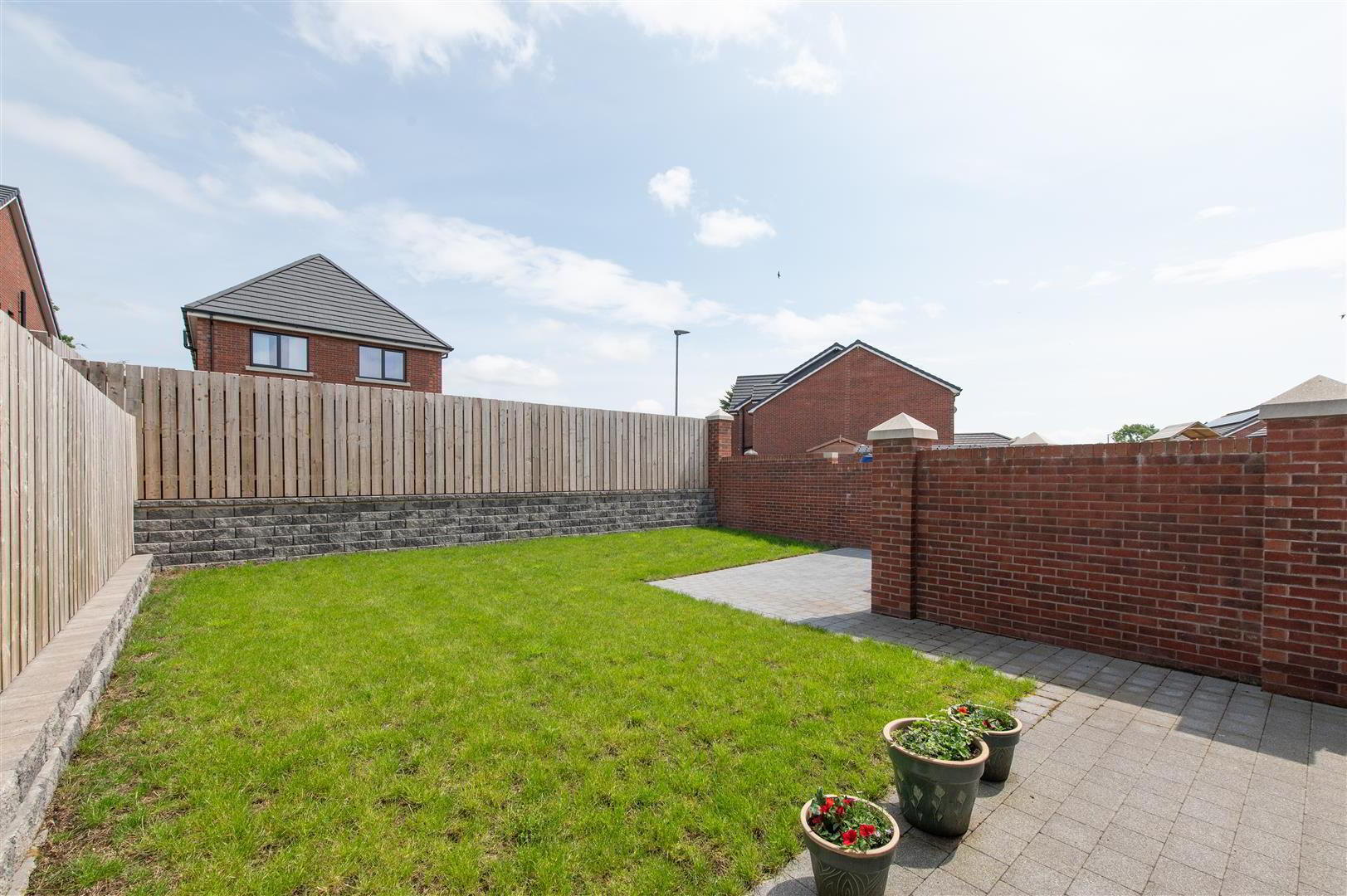 2 Baronsgrange Street 22 of 24