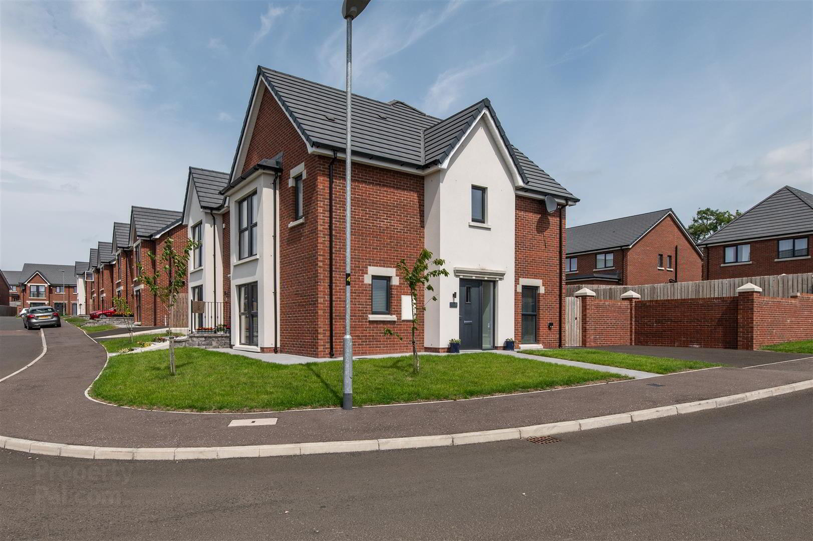 2 Baronsgrange Street 24 of 24