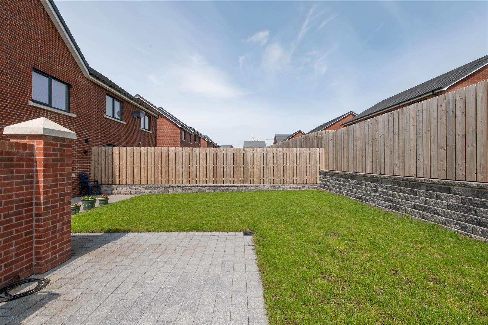 2 Baronsgrange Street 23 of 24