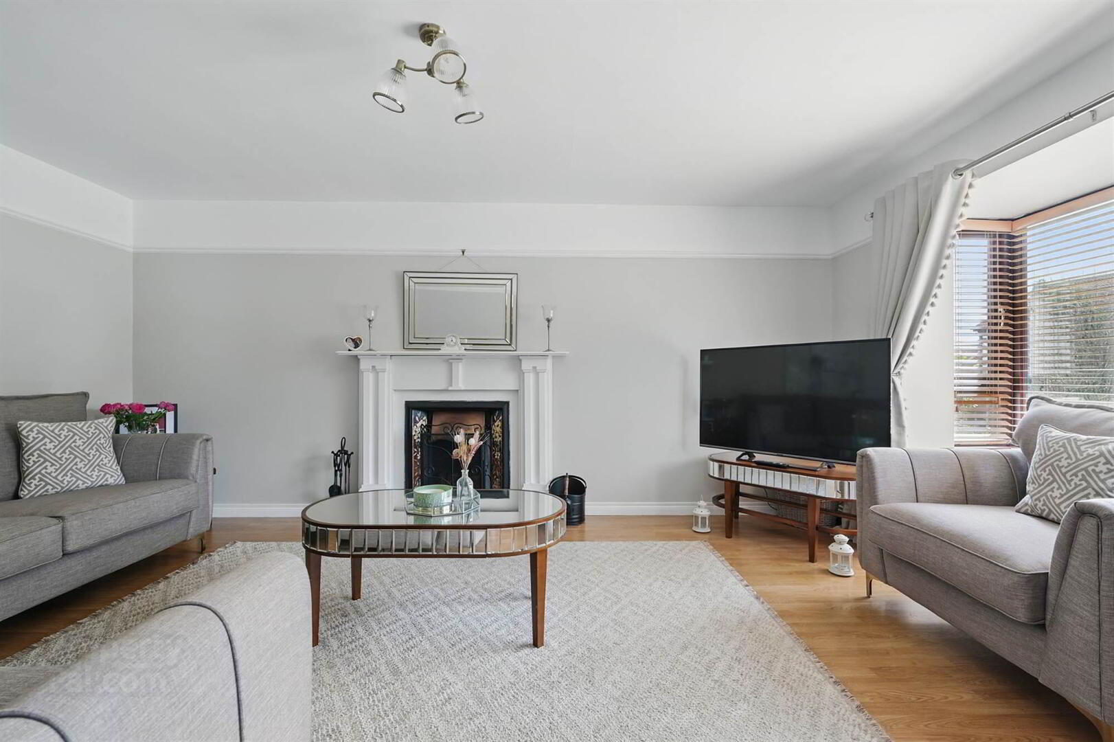 18 Lord Wardens Glen 19 of 23