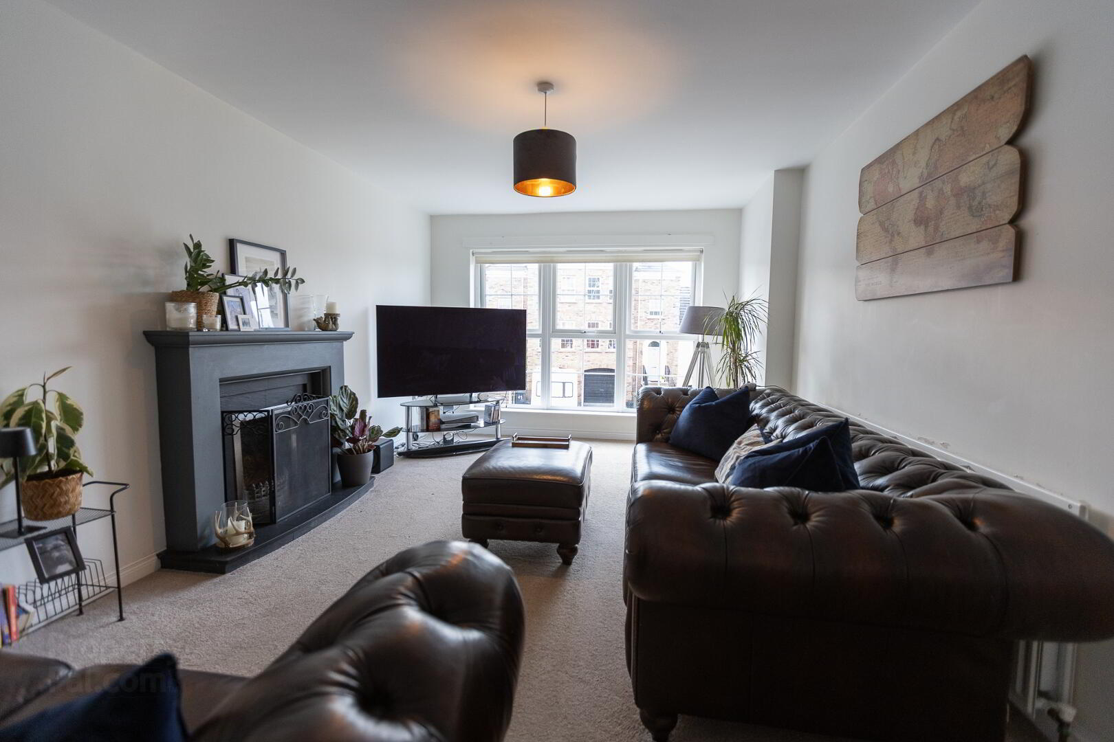 80 Bishops Hill 5 of 46