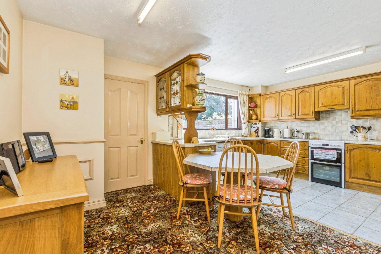 14 Knockburn Court 4 of 11