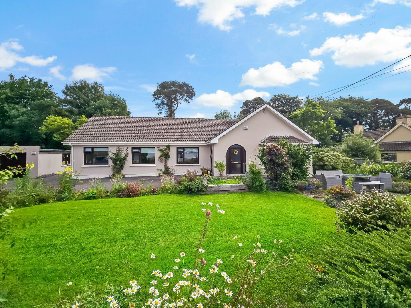 Avalon House, Gortroe 1 of 39
