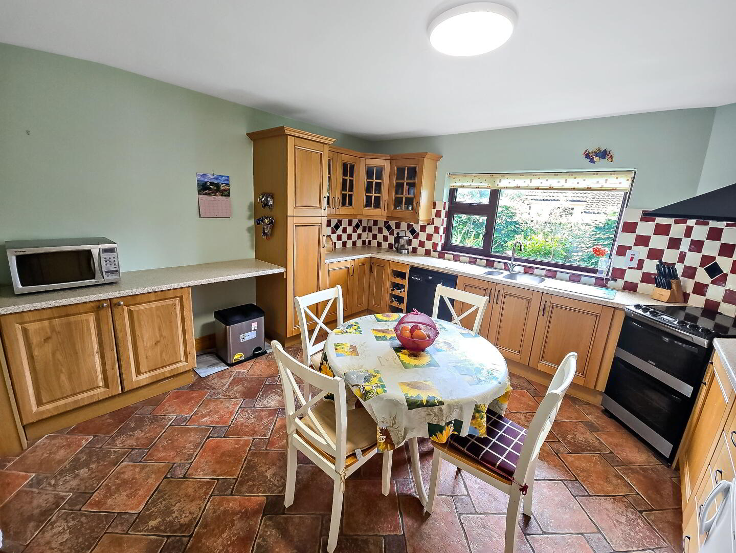 Avalon House, Gortroe 13 of 39