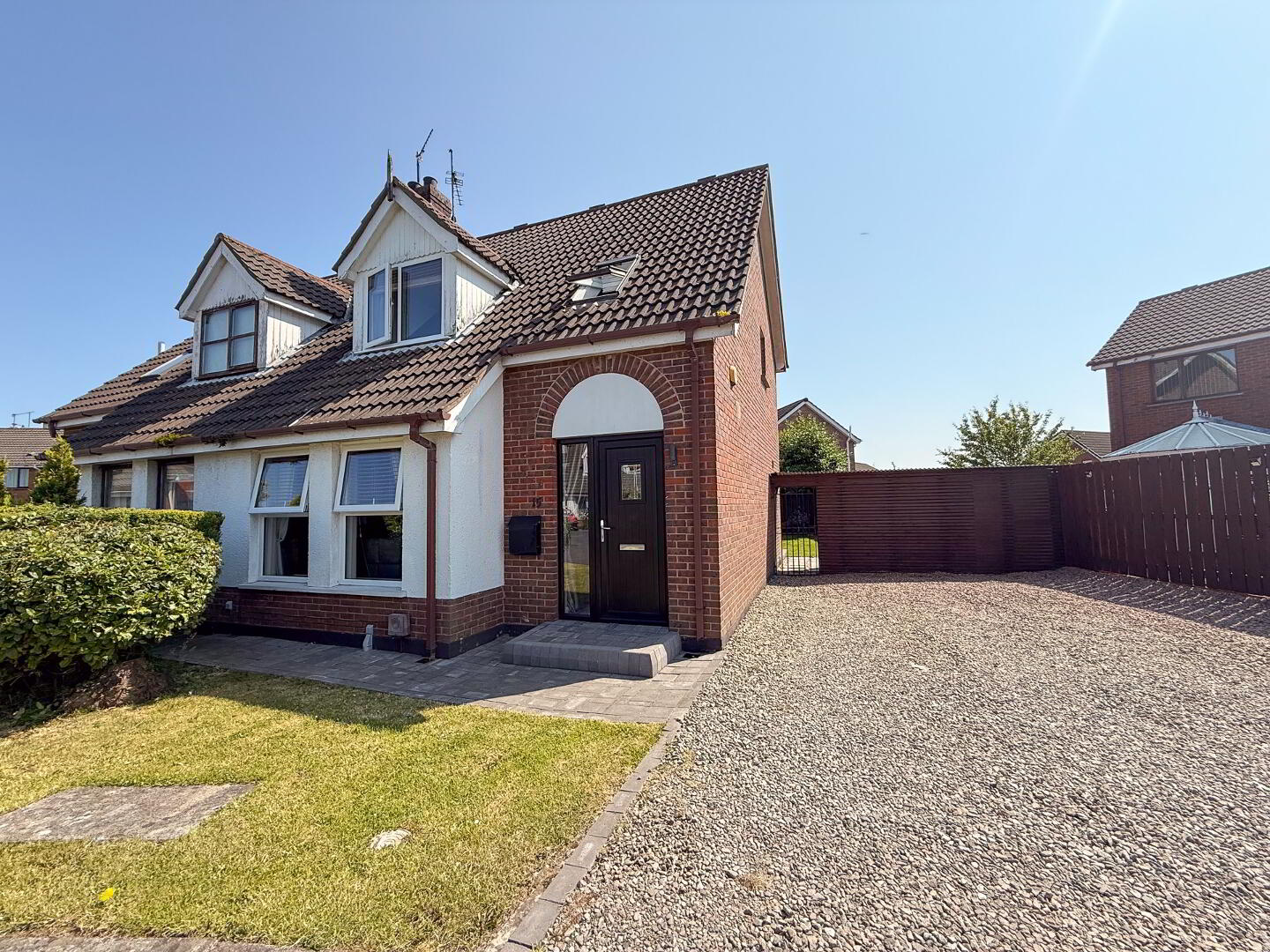 property description image