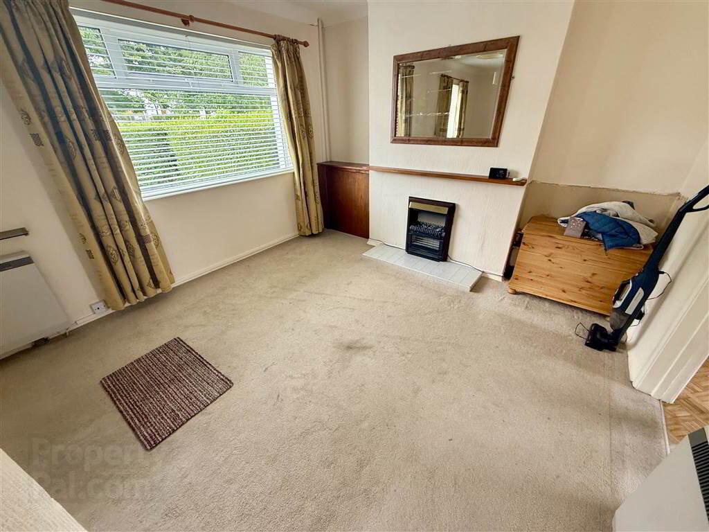 36 Downshire Park Central 3 of 16