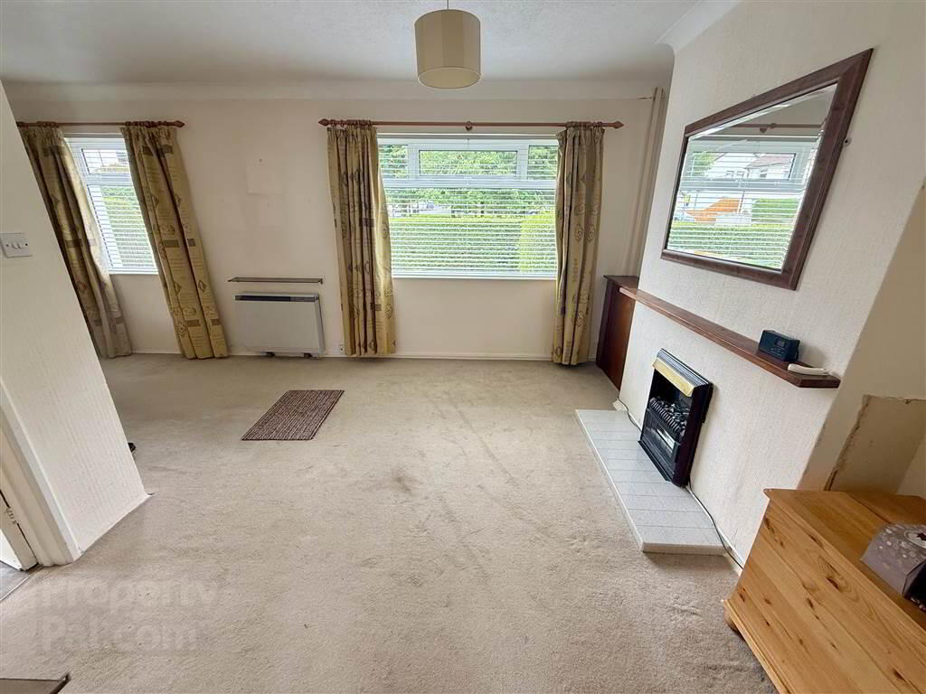 36 Downshire Park Central 4 of 16