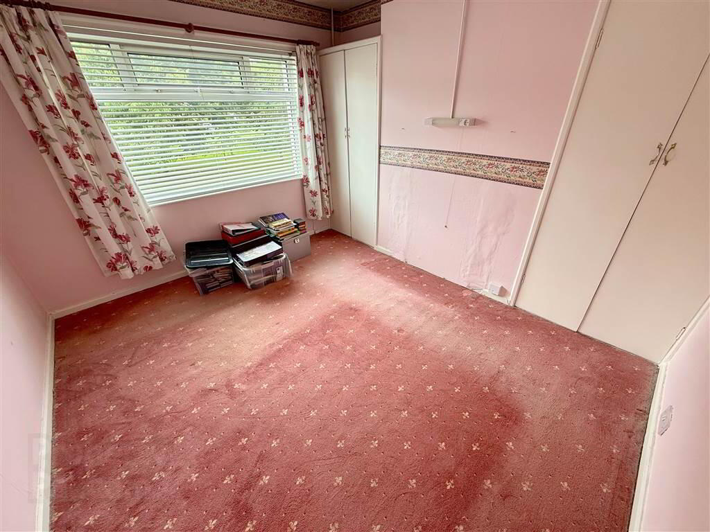 36 Downshire Park Central 8 of 16