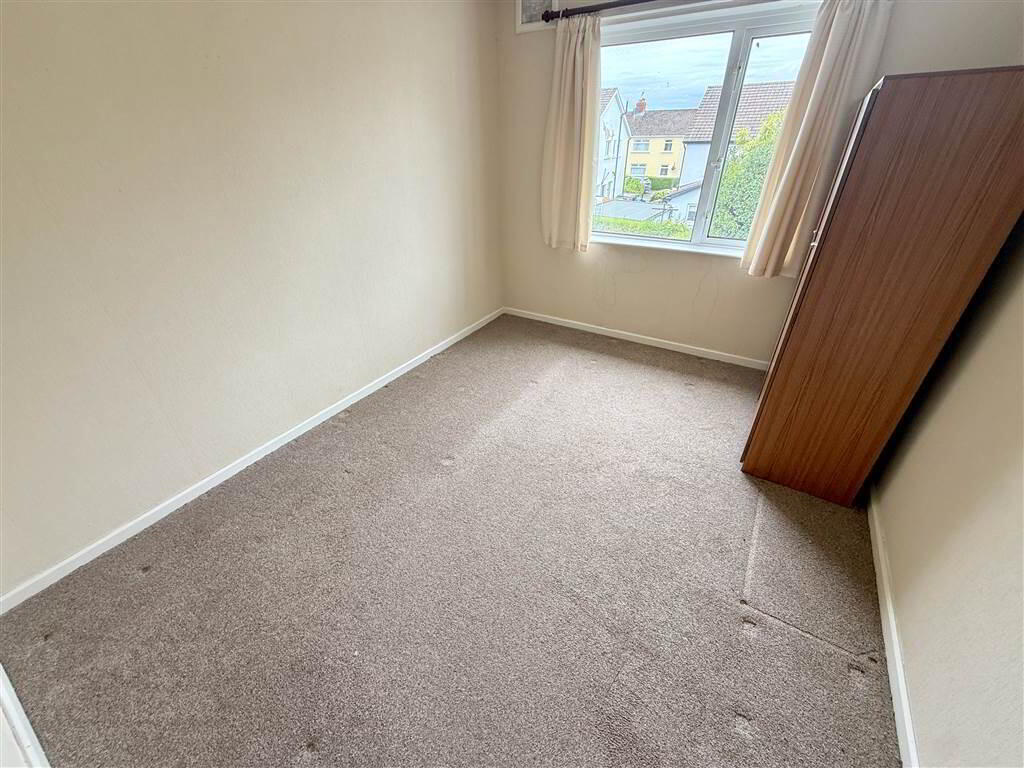 36 Downshire Park Central 9 of 16