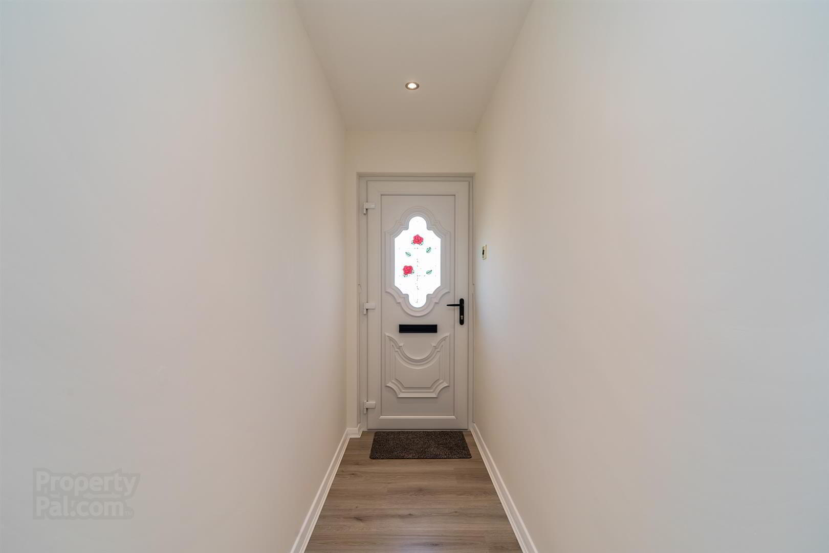 16 Lothian Avenue 4 of 19